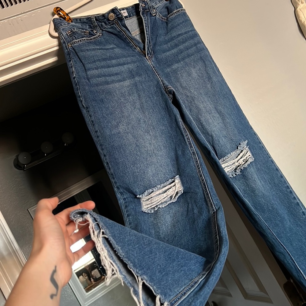 Wide Leg Mom Jeans